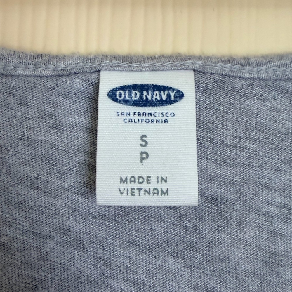 Old Navy Light Gray Romper with Button Detail - Picture 4 of 4